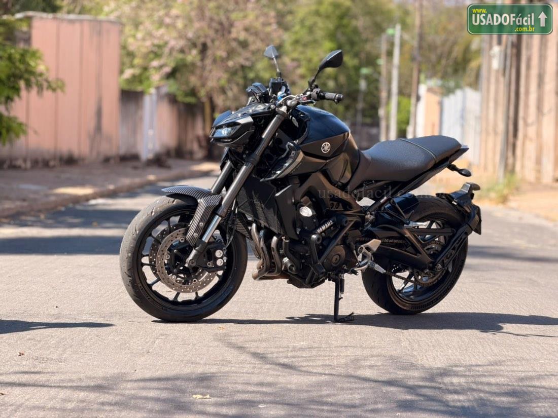 YAMAHA MT-09 850cc 2021/2022 — foto 2 de 11