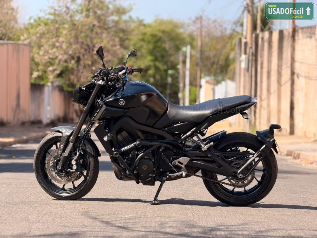 YAMAHA MT-09 850cc 2021/2022 — foto 3 de 11