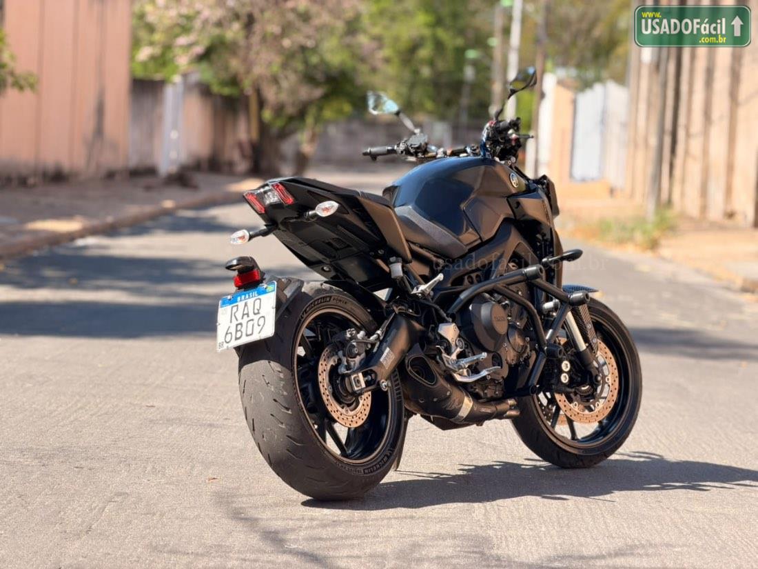 YAMAHA MT-09 850cc 2021/2022 — foto 5 de 11