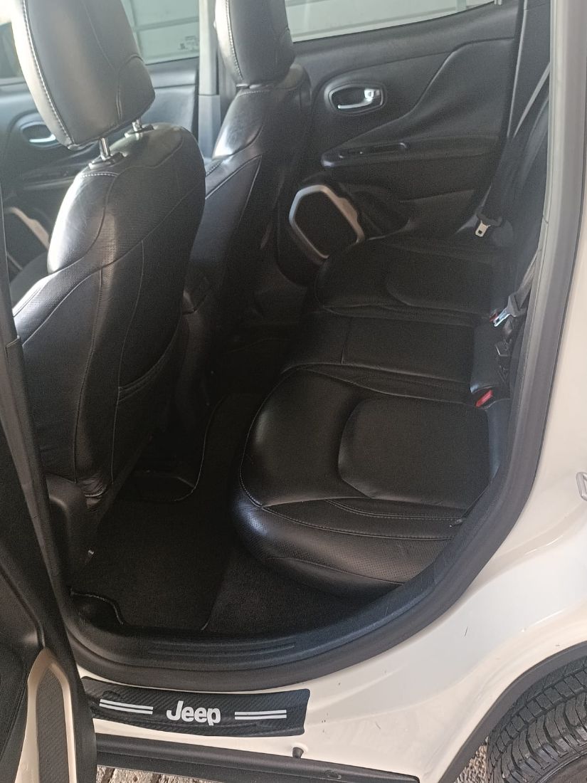 Jeep Renegade 1.8 4x2 Automático Flex 2016/2016 — foto 15 de 15
