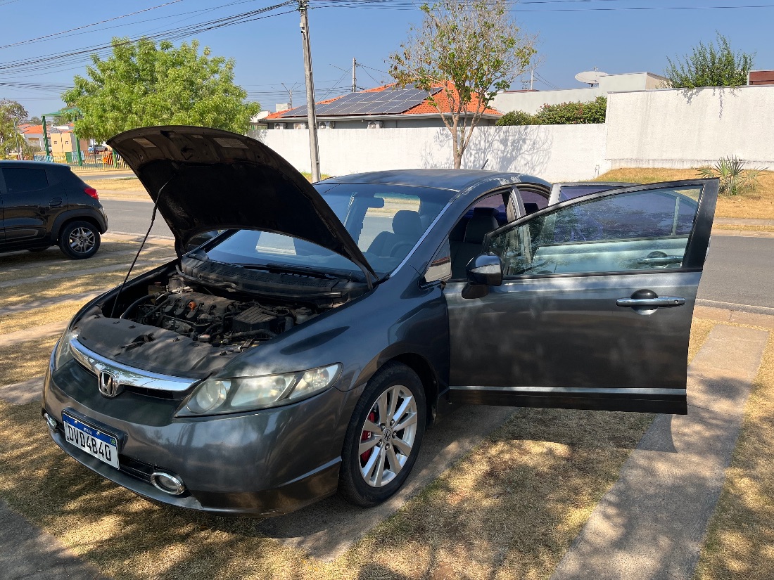 Honda Civic Sedan EXS 1.8 Automático Flex 2006/2007 — foto 14 de 15