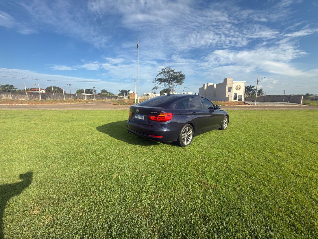 BMW BMW 320iA GT Sport 2.0 Turbo 16V 184cv 5P 2014/2015 — foto 13 de 13