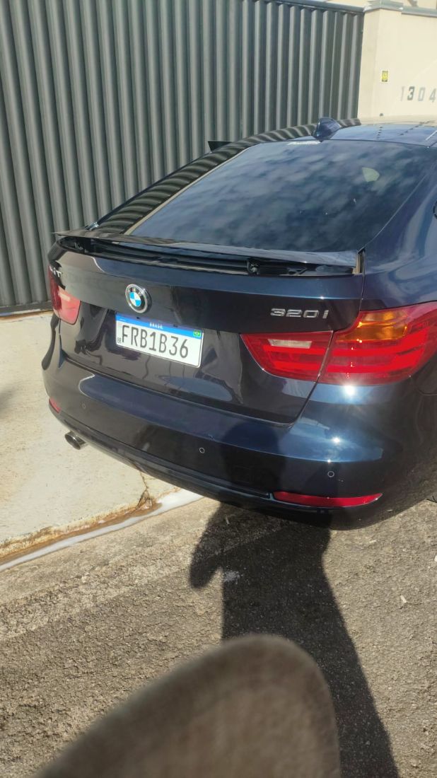 BMW BMW 320iA GT Sport 2.0 Turbo 16V 184cv 5P 2014/2015 — foto 9 de 13