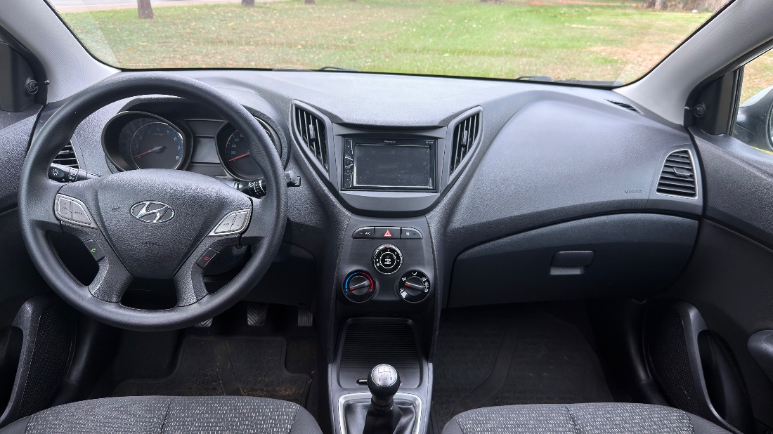 Hyundai HB20 Hatch Unique 1.0 Mecânico Flex 2019/2019 — foto 5 de 7