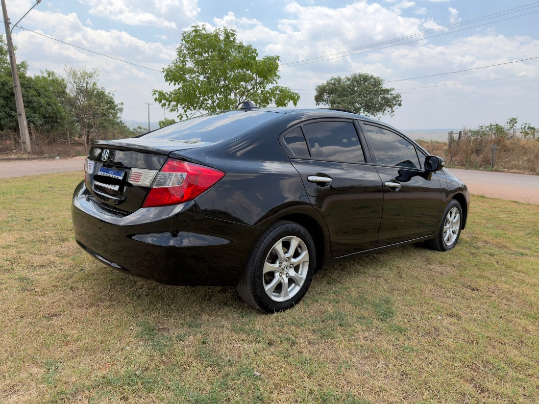 Honda Civic Sedan EXS 1.8 Automático Flex 2012/2013 — foto 5 de 6