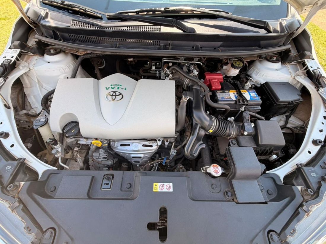 Toyota Yaris Sedan XLS 1.5 Automático Flex 2022/2023 — foto 10 de 15