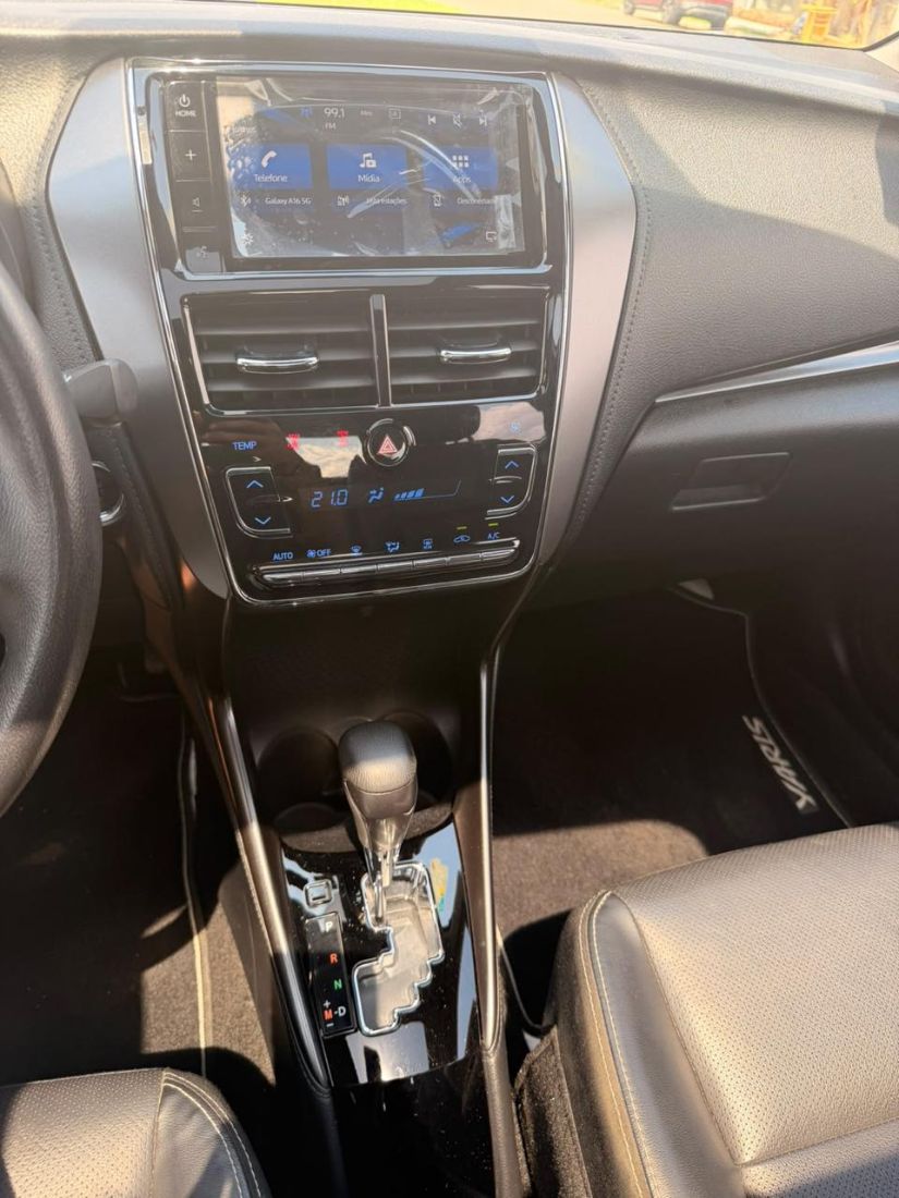 Toyota Yaris Sedan XLS 1.5 Automático Flex 2022/2023 — foto 15 de 15
