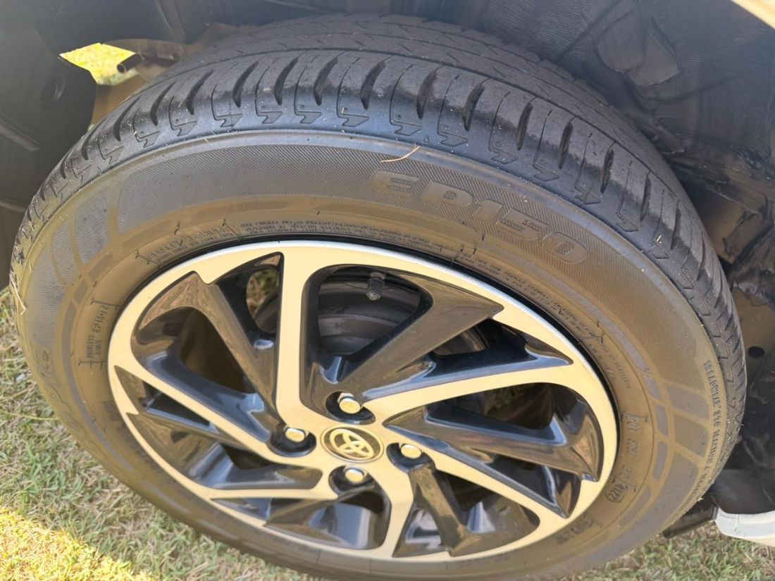 Toyota Yaris Sedan XLS 1.5 Automático Flex 2022/2023 — foto 5 de 15