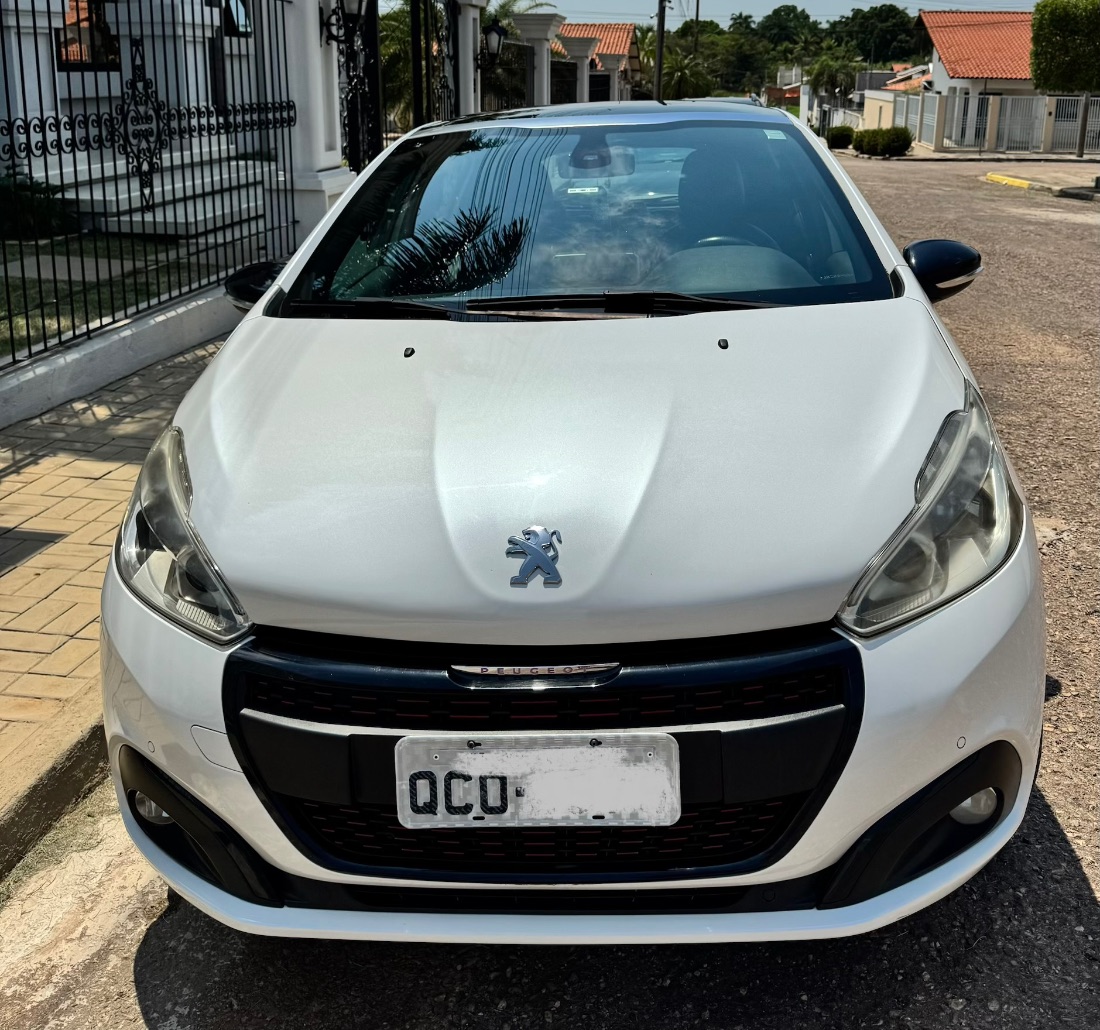 Peugeot Peugeot 208 GT 1.6 THP Mecânico Flex 2017/2018 — foto 2 de 15