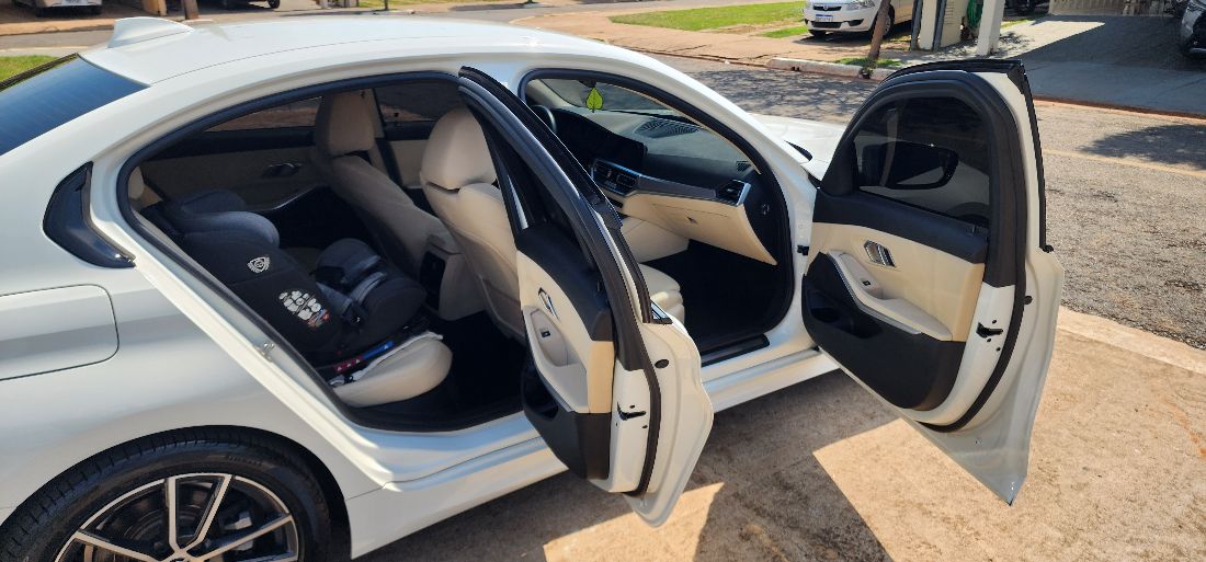 BMW BMW 320i Sport 2019/2020 — foto 5 de 13