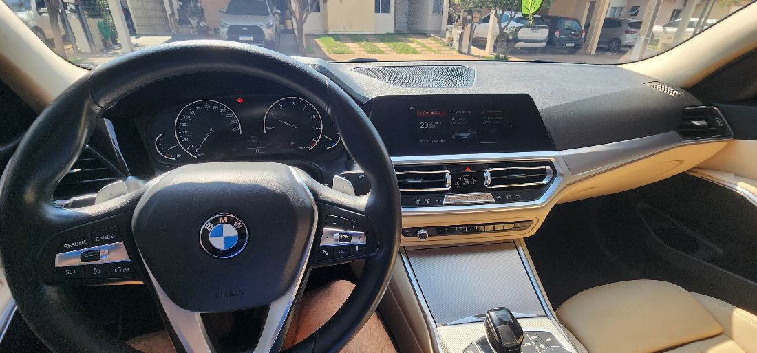 BMW BMW 320i Sport 2019/2020 — foto 7 de 13