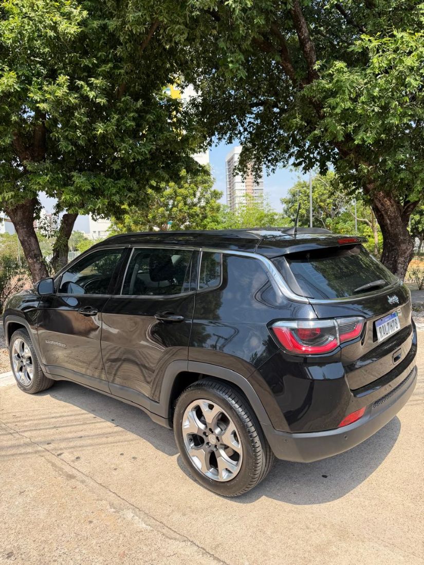 Jeep Compass Longitude 2.0 4x2 Automático Flex - Pack Premium 2020/2020 — foto 4 de 13