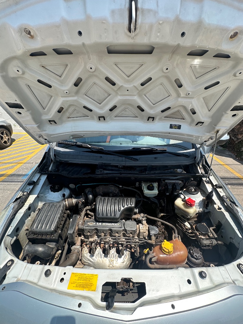 CHEVROLET/GM Agile LTZ 1.4 MPFI FlexPower 2011/2011 — foto 8 de 15