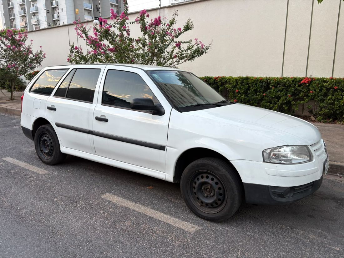 Volkswagen Parati 1.6 Mi Plus Total Flex  8V 4p 2008/2009 — foto 2 de 12