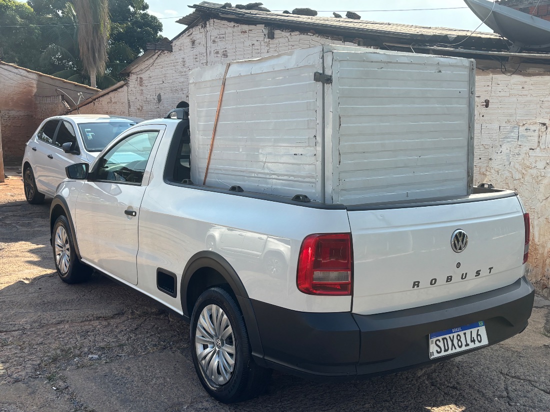 Volkswagen Saveiro Robust CS 1.6 Total Flex 2022/2023 — foto 4 de 11