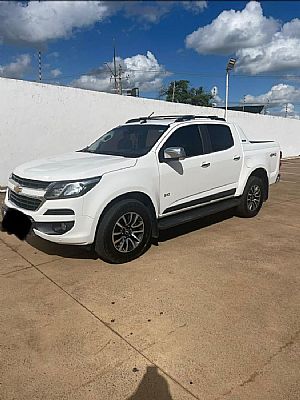 S10 High Country Cd 2.8 4x4 Automático Diesel 2018/2018 em Tangará da Serra - MT