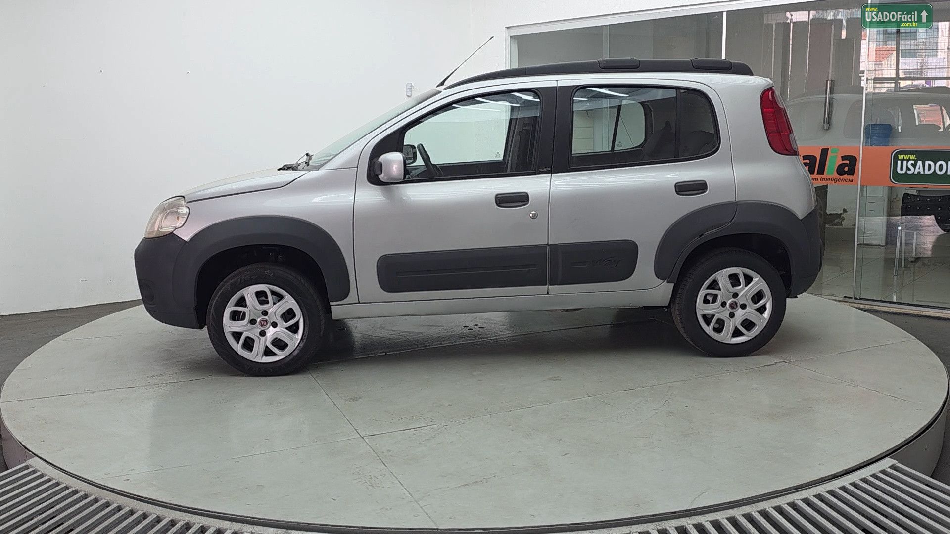 FIAT Uno Way Celebration 1.4 EVO 4P Fire Flex 2011/2011 — foto 8 de 24