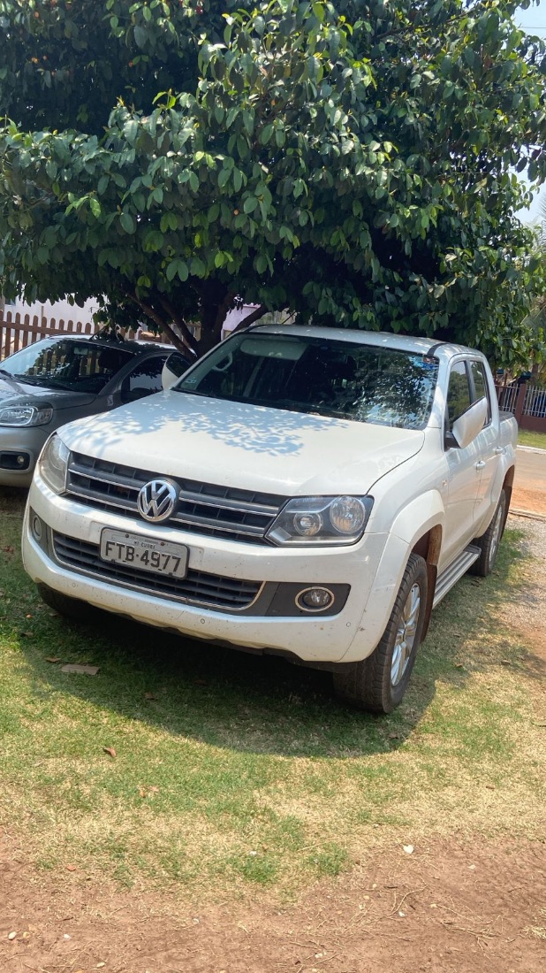 Volkswagen Amarok Highline CD 2.0 4x4 TDI Automático Diesel 2014/2014 — foto 2 de 5
