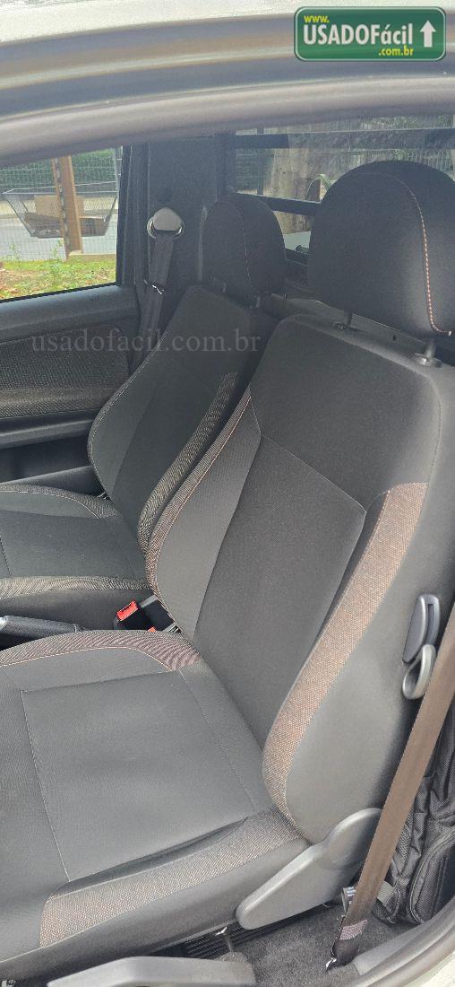 VOLKSWAGEN Saveiro Trendline 1.6 Total Flex 2024/2025 — foto 5 de 6