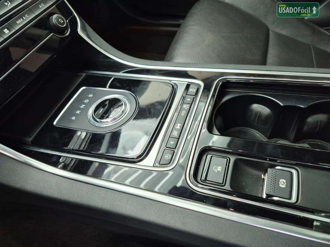 JAGUAR Jaguar XE 2.0 Turbocharged R-Sport Automático 2018/2019 — foto 18 de 33