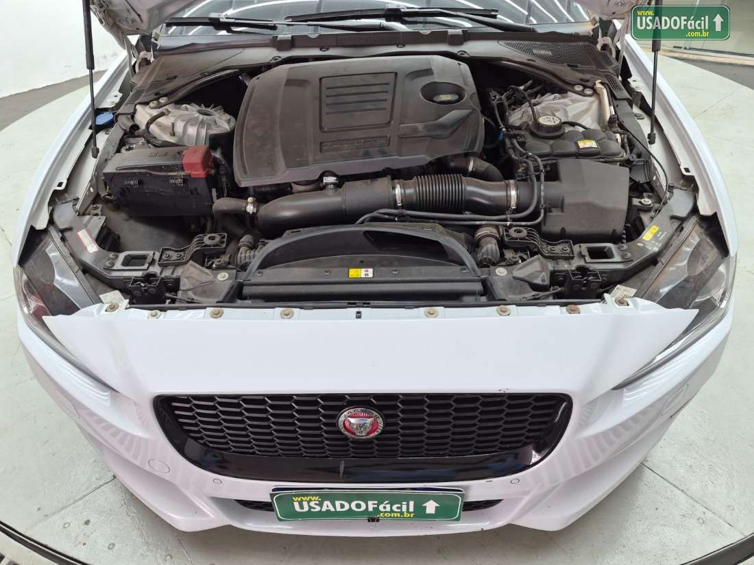 JAGUAR Jaguar XE 2.0 Turbocharged R-Sport Automático 2018/2019 — foto 30 de 33