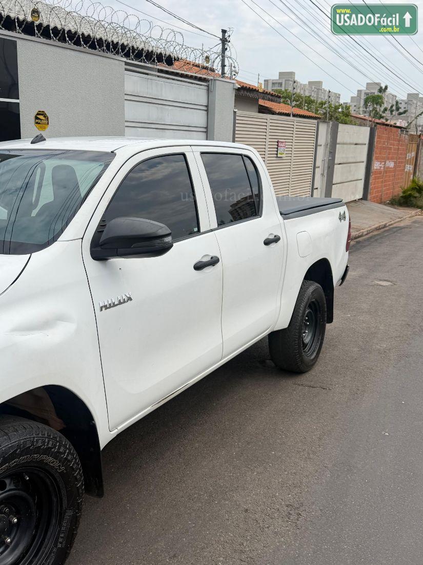 TOYOTA Hilux CD 2.8 4x4 Mecânico Diesel 2020/2021 — foto 3 de 9
