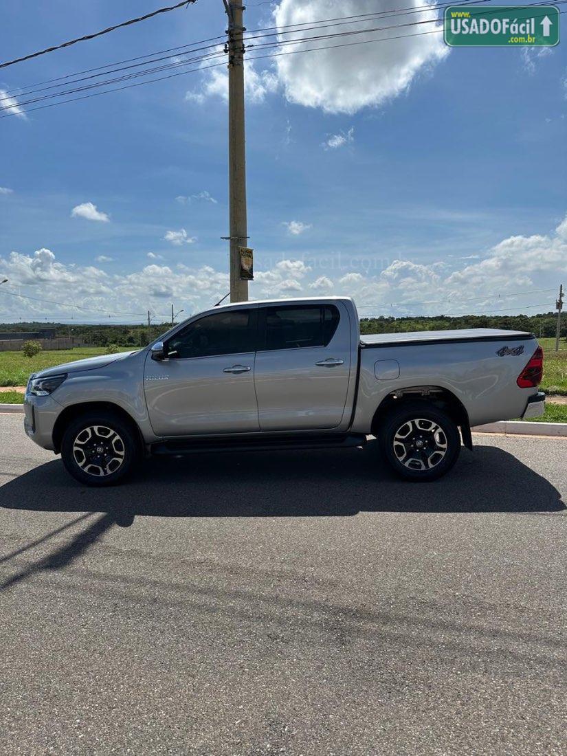 TOYOTA Hilux SRX CD 2.8 4x4 TDI Automático Diesel 2023/2023 — foto 10 de 11