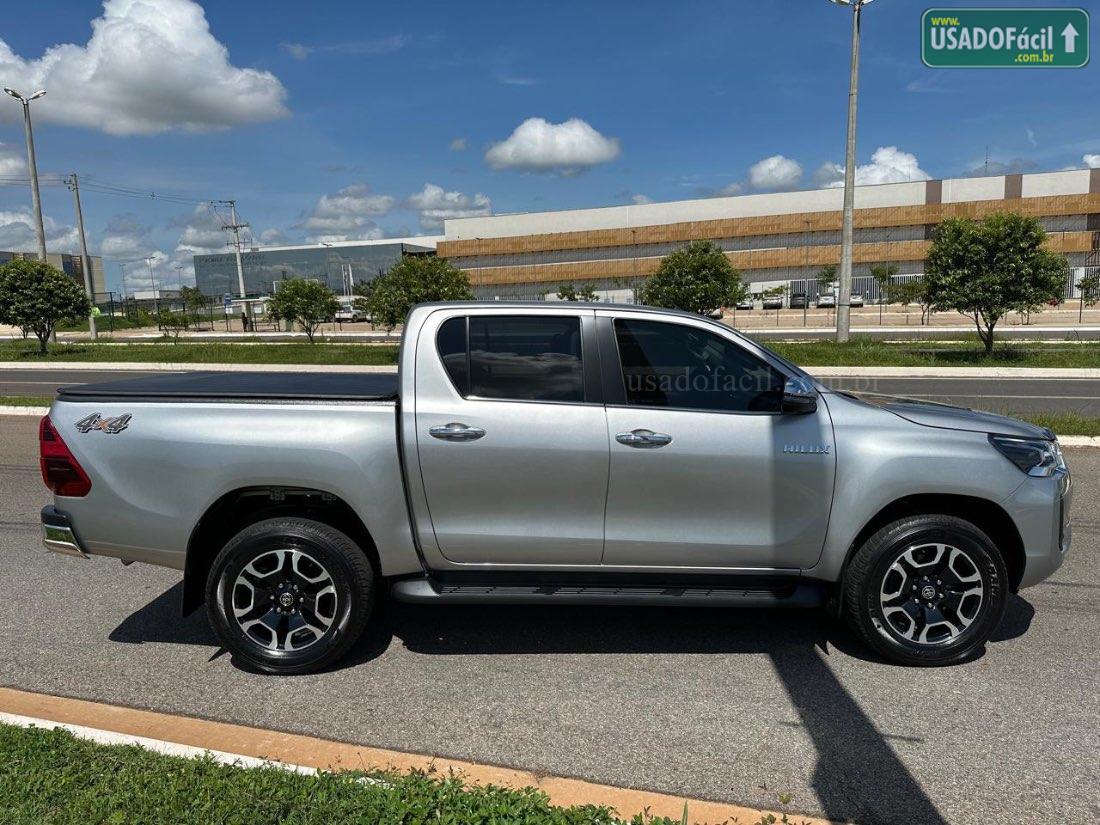 TOYOTA Hilux SRX CD 2.8 4x4 TDI Automático Diesel 2023/2023 — foto 4 de 11