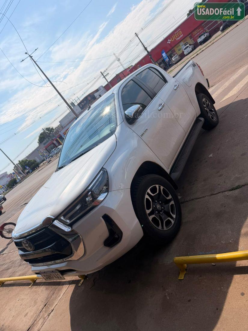 TOYOTA Hilux SRX CD 2.8 4x4 TDI Automático Diesel 2026/2026 — foto 3 de 5