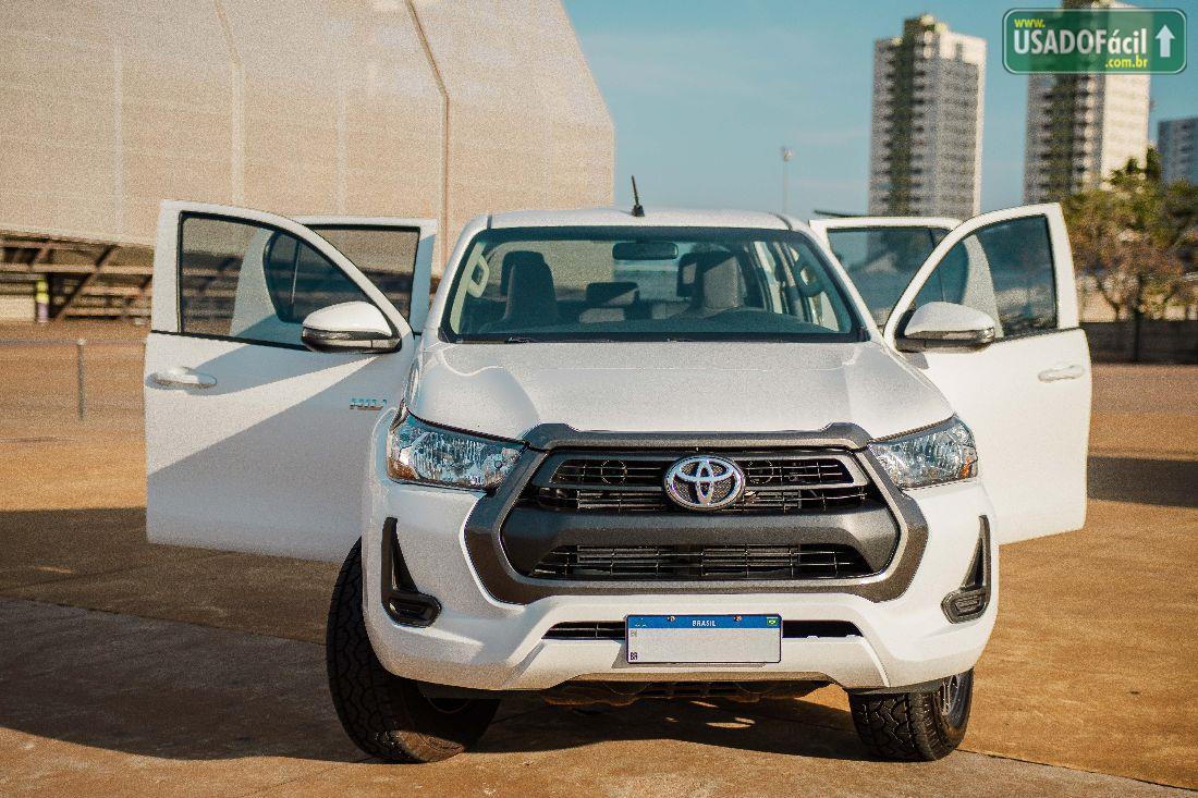 TOYOTA Hilux CD 2.8 4x4 Mecânico Diesel 2023/2023 — foto 4 de 11