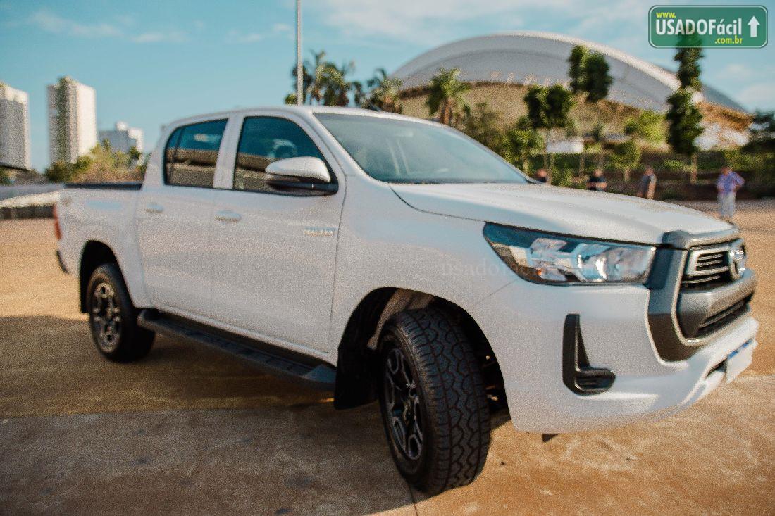 TOYOTA Hilux CD 2.8 4x4 Mecânico Diesel 2023/2023 — foto 5 de 11
