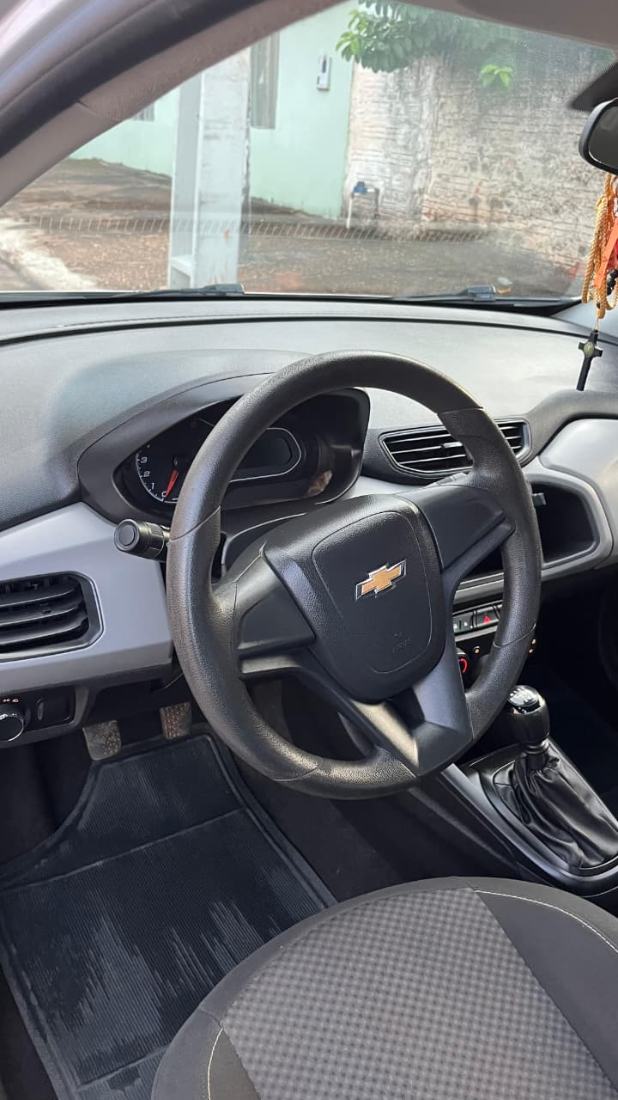 CHEVROLET/GM Onix Joy Hatch 1.0 Mecânico Flex 2019/2019 — foto 5 de 8
