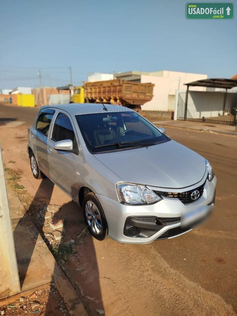 TOYOTA Etios Hatch X 1.3 Mecânico Flex 2017/2018 — foto 3 de 13