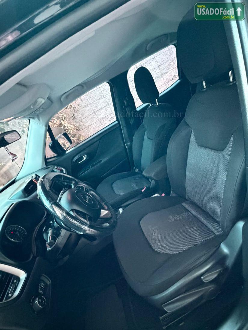 JEEP Renegade Longitude 1.8 4x2 Automático Flex 2017/2017 — foto 12 de 13
