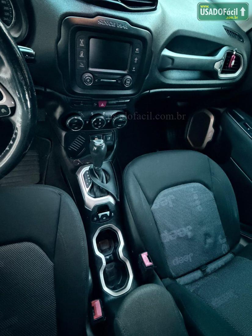 JEEP Renegade Longitude 1.8 4x2 Automático Flex 2017/2017 — foto 8 de 13