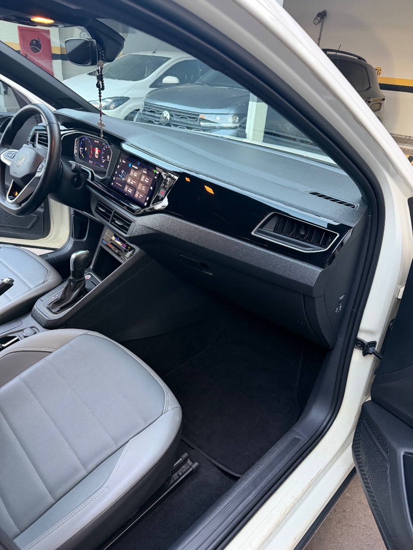 Volkswagen Nivus Highline 200 TSI Automático Flex 2022/2022 — foto 7 de 9