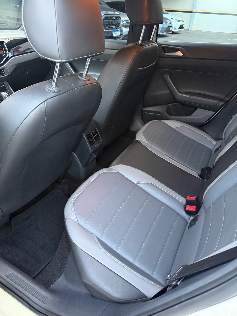 Volkswagen Nivus Highline 200 TSI Automático Flex 2022/2022 — foto 9 de 9