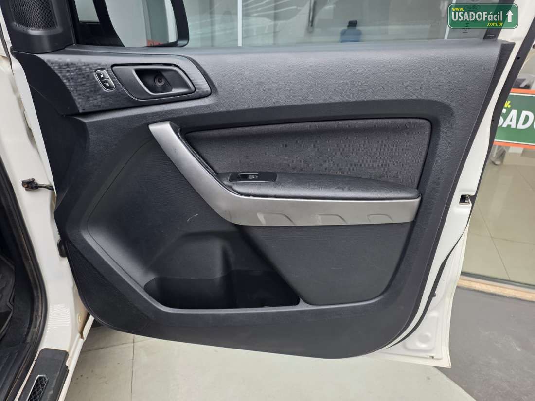 FORD Ranger XLS CD 2.2 4x4 Automático Diesel 2021/2021 — foto 20 de 28