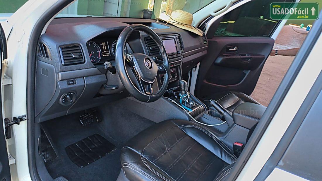 VOLKSWAGEN Amarok Trendline CD 2.0 4X4 TDI Automático Diesel 2017/2018 — foto 9 de 14