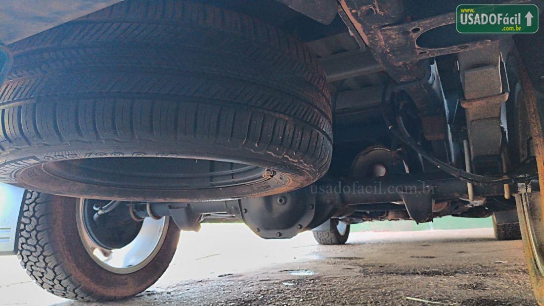VOLKSWAGEN Amarok Trendline CD 2.0 4X4 TDI Automático Diesel 2017/2018 — foto 8 de 14