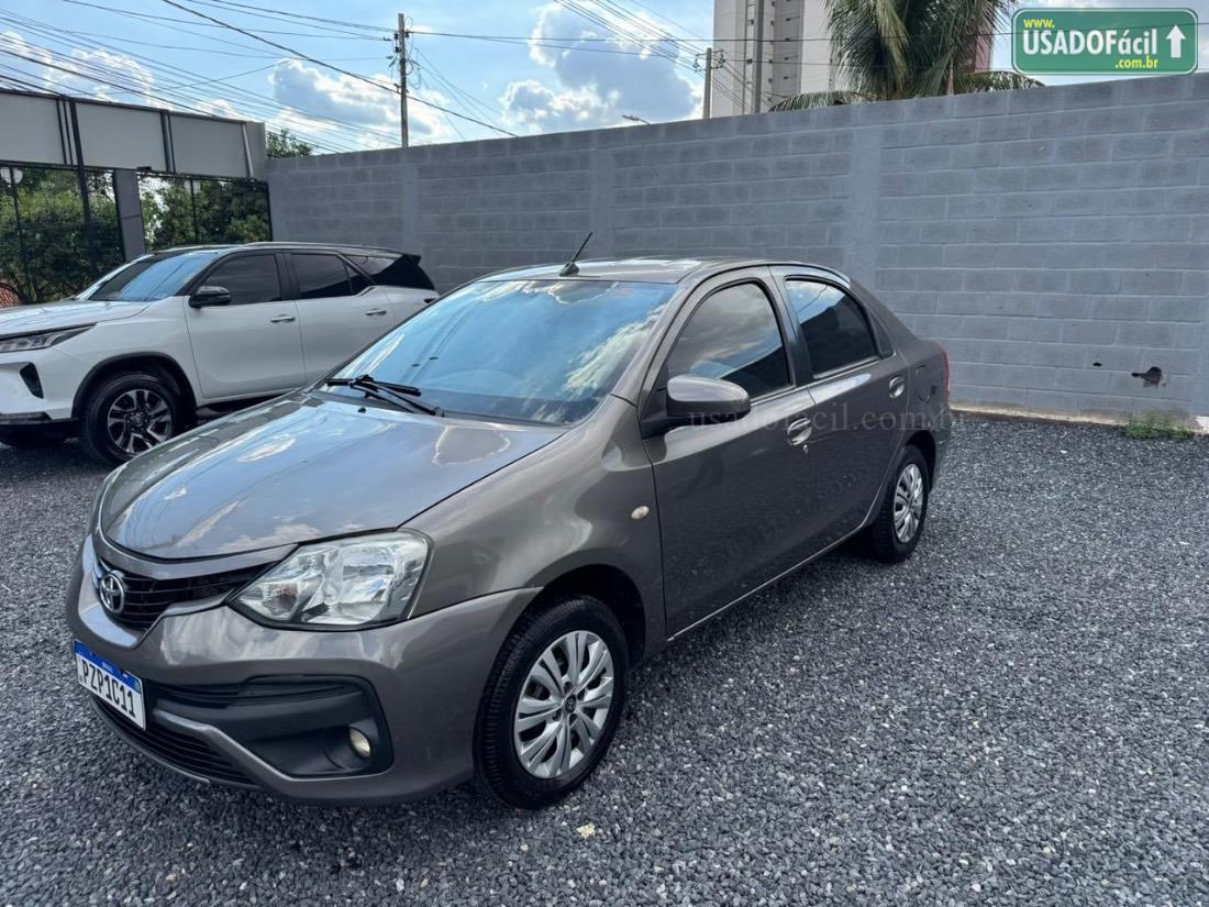 TOYOTA Etios Sedan XS 1.5 Automático Flex 2017/2018 — foto 3 de 9