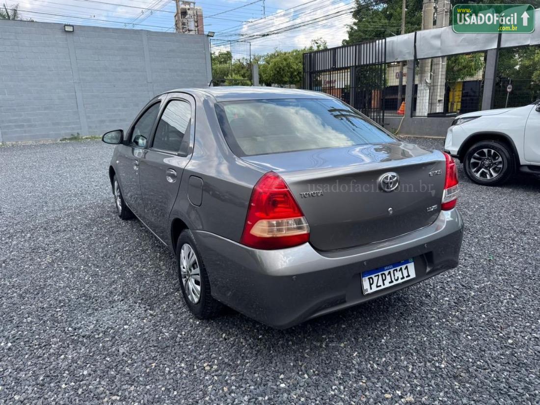 TOYOTA Etios Sedan XS 1.5 Automático Flex 2017/2018 — foto 8 de 9