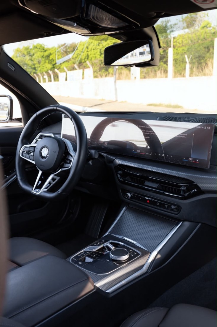 BMW BMW 320i Sport Turbo 2.0 2024/2025 — foto 7 de 15