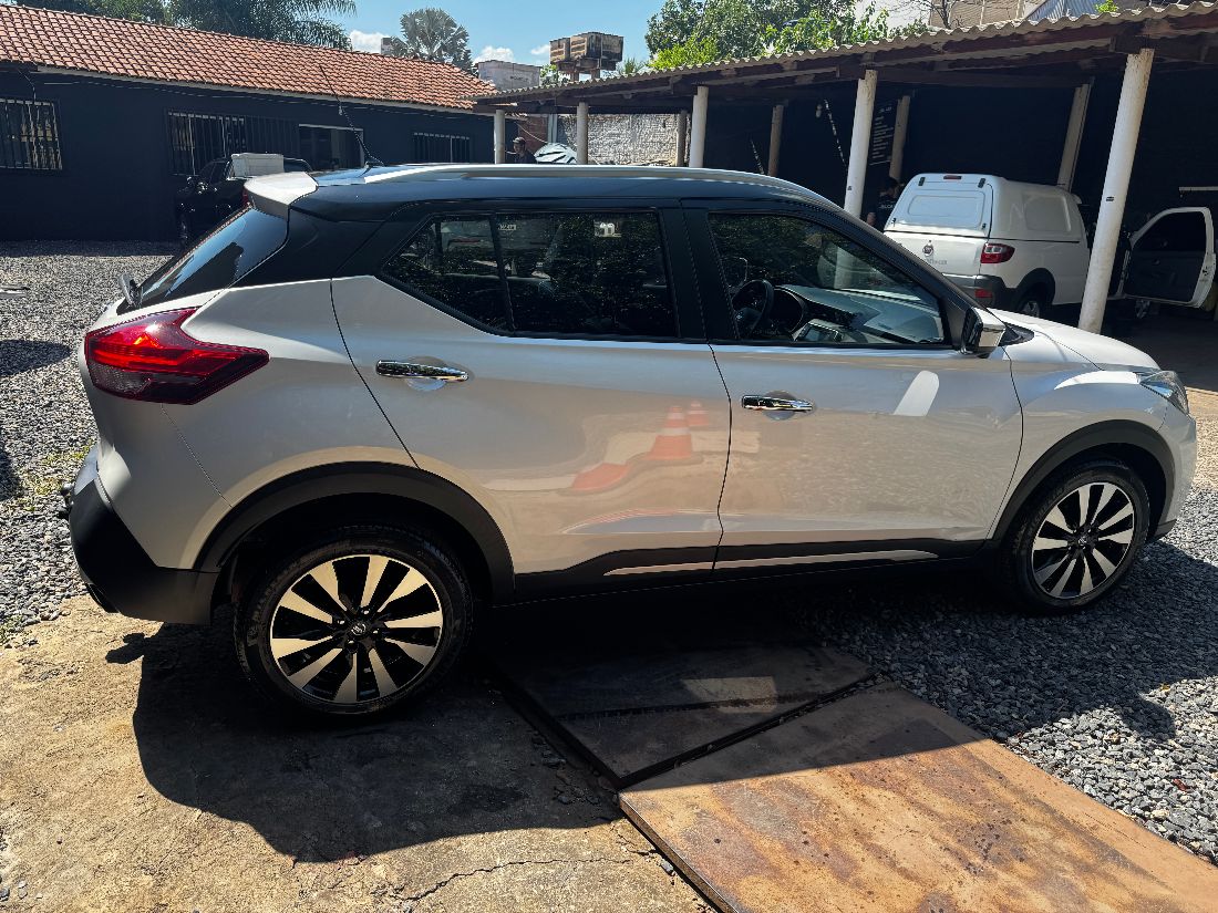 Nissan Kicks SL 1.6 Automático FlexStar 2018/2019 — foto 3 de 9