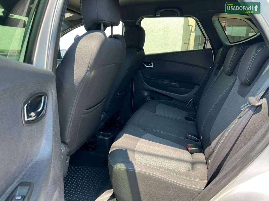 RENAULT Captur Life 1.6 Automático Flex 2020/2021 — foto 8 de 9