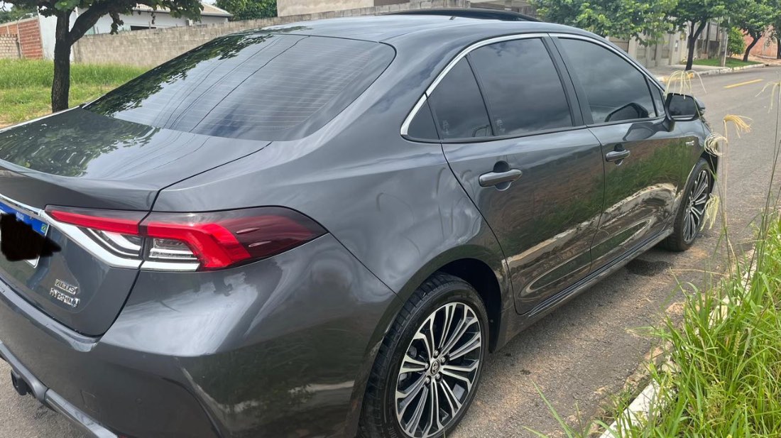 Toyota Corolla Altis Premium Hybrid 1.8 Automático Flex Híbrido 2021/2022 — foto 5 de 7