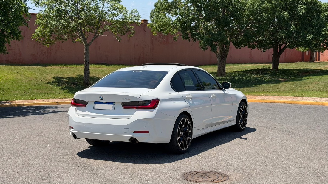 BMW BMW 320i Sport Turbo 2.0 2023/2023 — foto 3 de 7