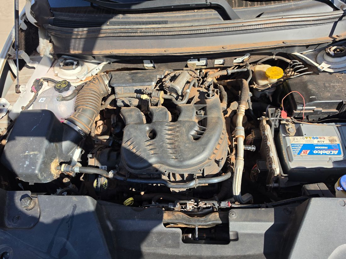 Jeep Cherokee Limited 3.2 4x4 V6 Automático 2015/2015 — foto 2 de 15