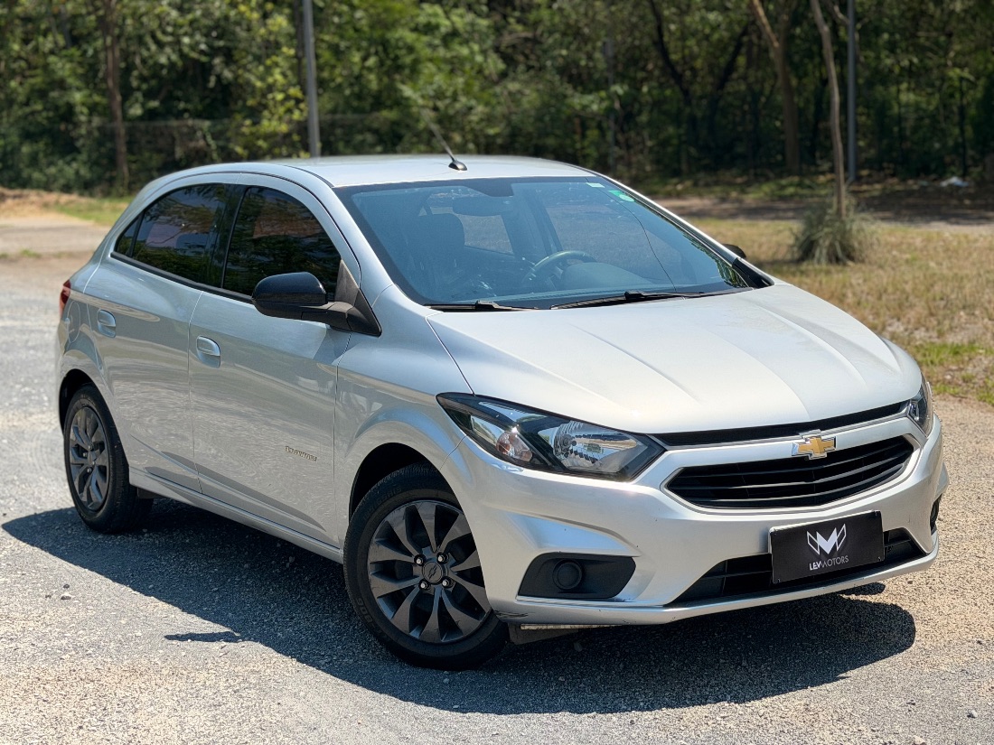 CHEVROLET/GM Onix Hatch Advantage 1.4 Automático Flex 2019/2019 — foto 3 de 15