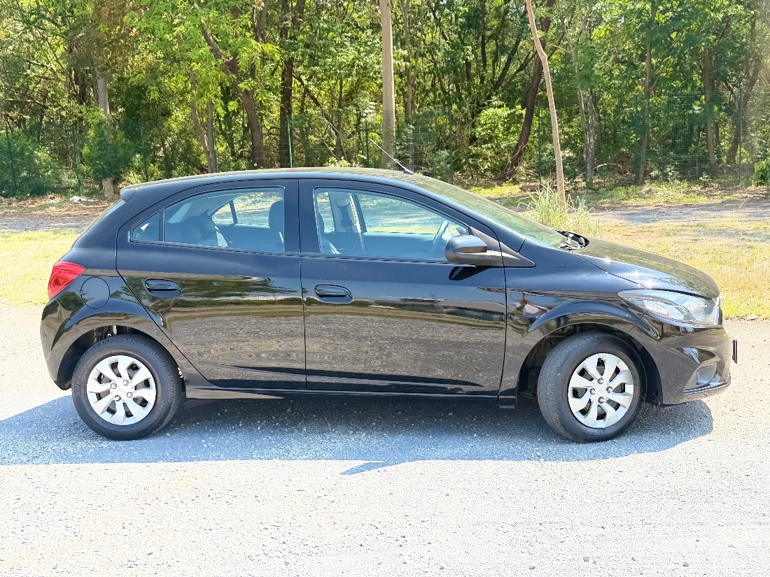 CHEVROLET/GM Onix Hatch LT 1.0 Mecânico Flex 2019/2019 — foto 4 de 15